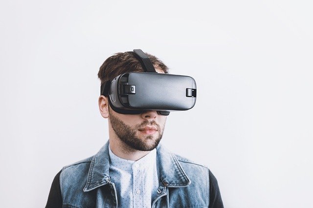 brýle pro virtuální realitu – symbol pokroku v technologiích